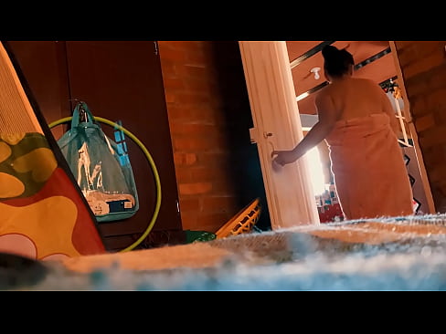 ❤️ Moj stric mi sledi v tuš kabino in me jebe, medtem ko se tuširam. ❤️❌ Porn video pri nas sl.rexporn-com.ru ️❤